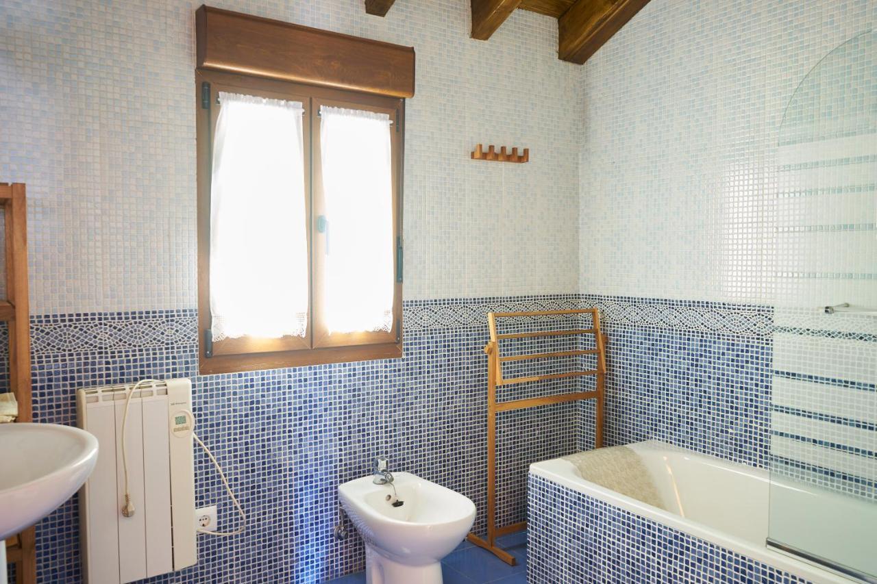 San Pedro Villoria Pola de Laviana Exterior foto